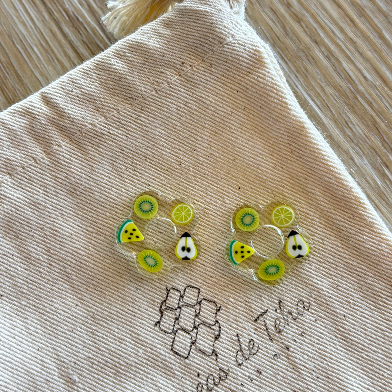 Pampilles fleurs avec ou sans créoles en acier inoxydable modèle Frutti Pop