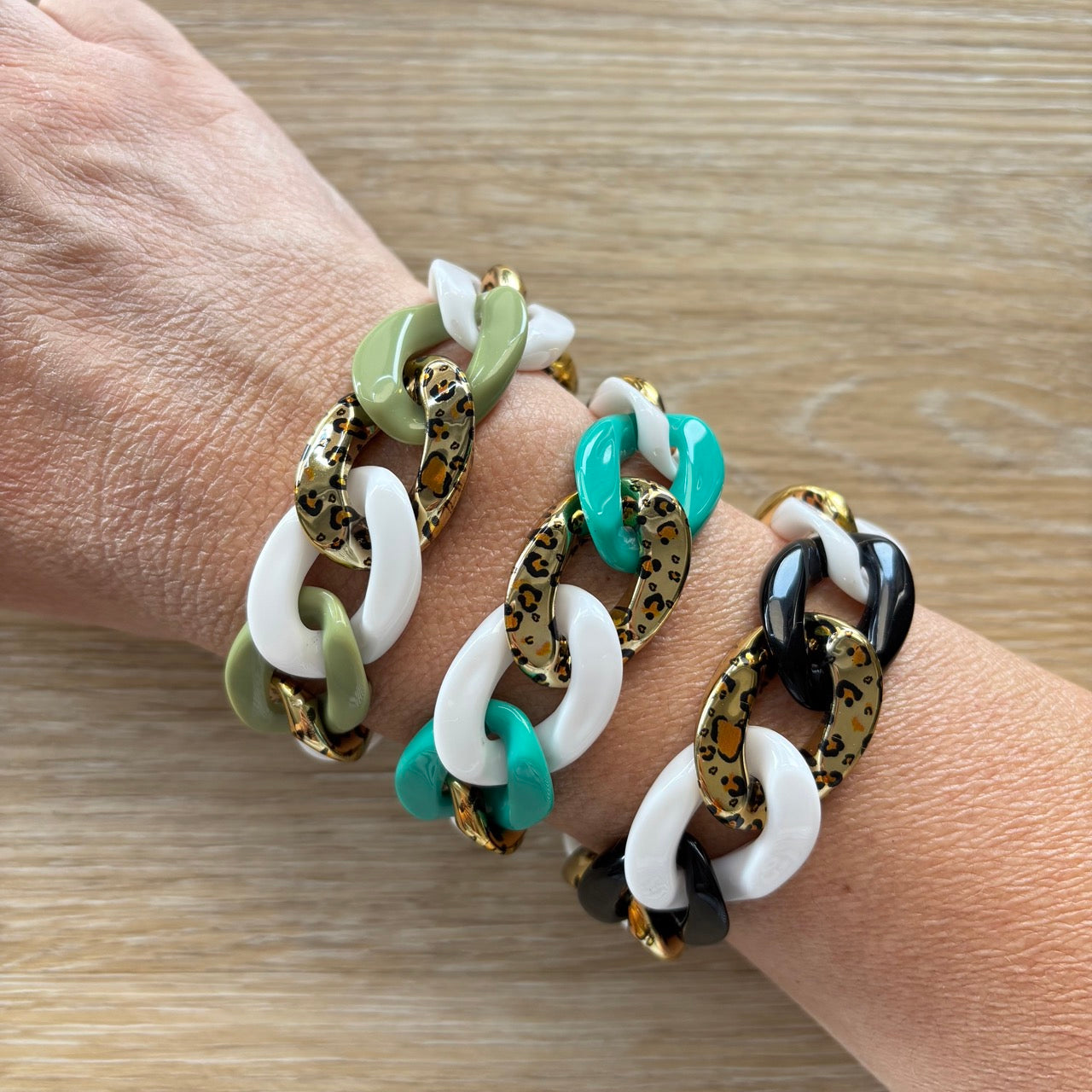 Bracelet tendance grosses mailles modèle Ohéa fauve doré