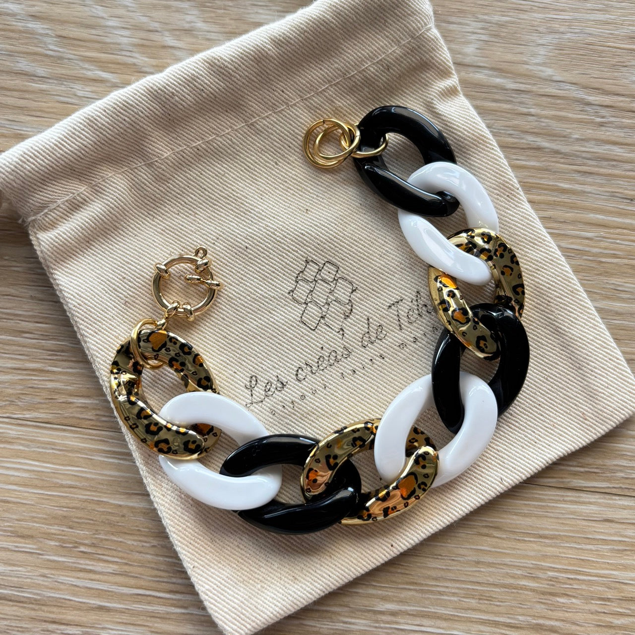Bracelet tendance grosses mailles modèle Ohéa fauve doré