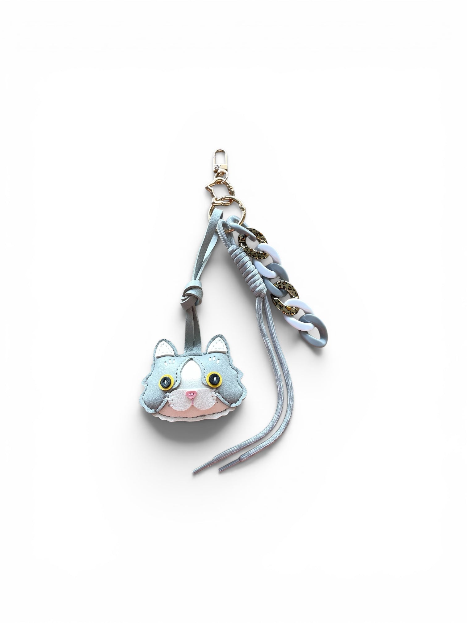 Grigri de sac, porte clés  modèle Cat gris