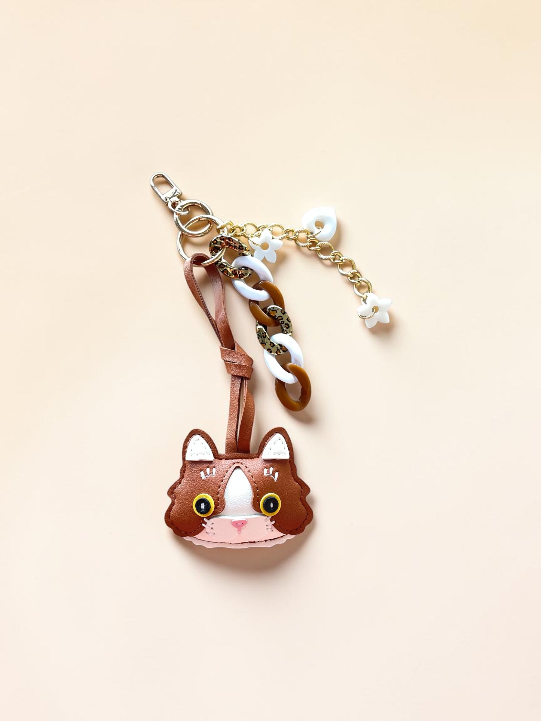 Grigri de sac, porte clés  modèle Cat roux