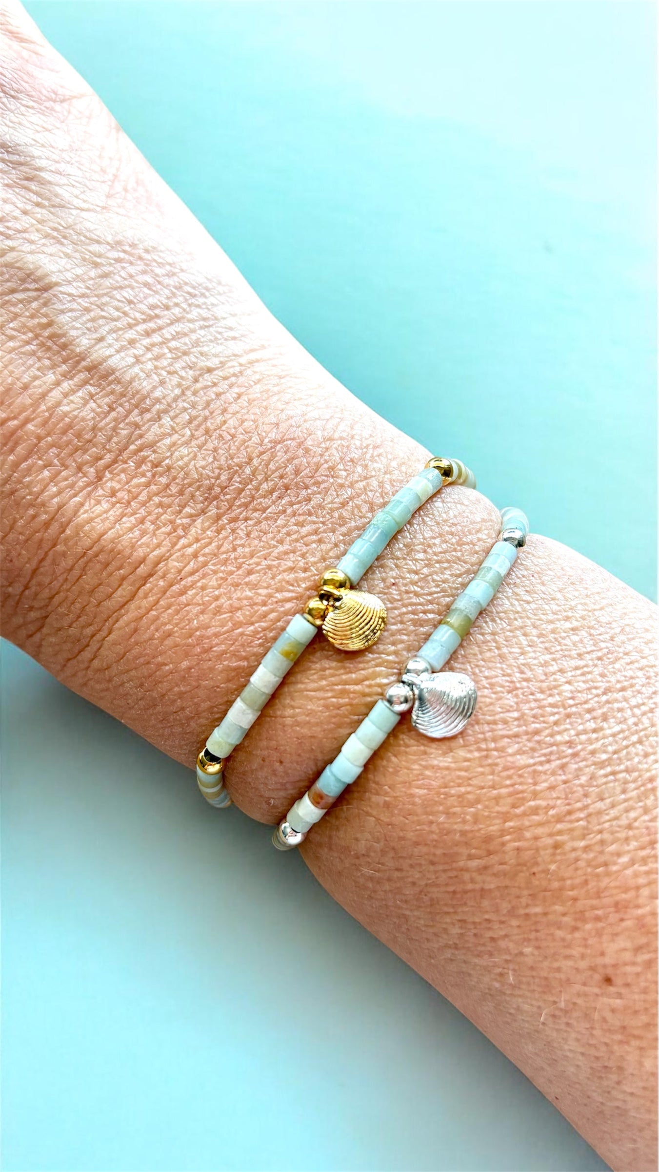Bracelet en perles en pierres naturelles modèle Lagune