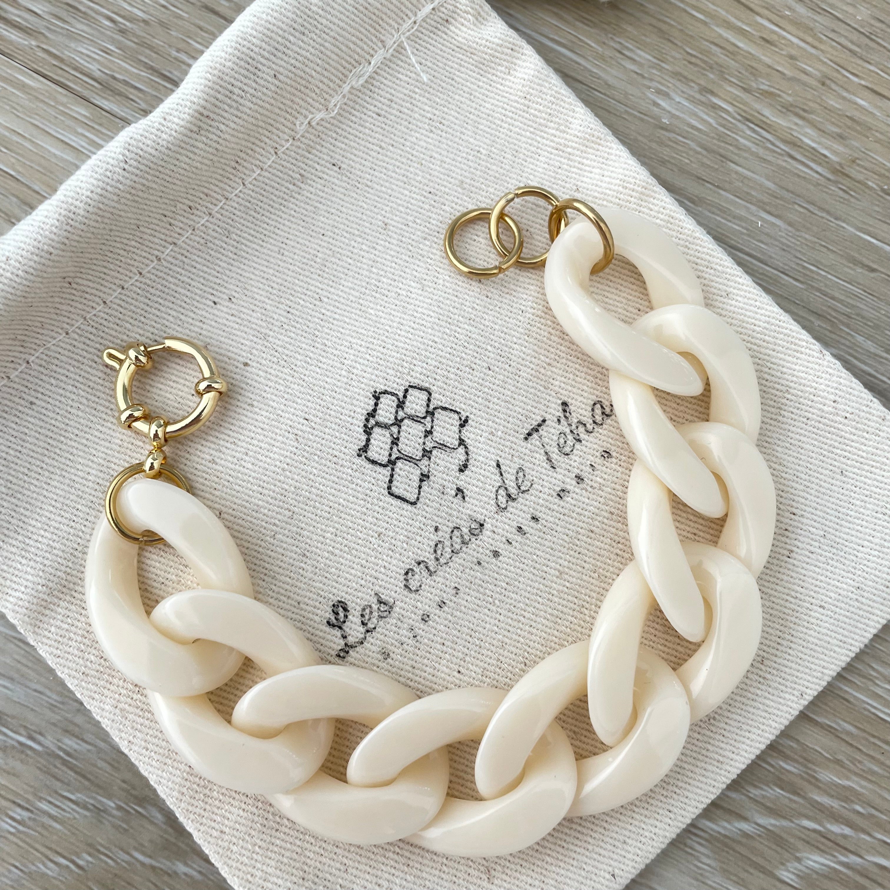 Bracelet tendance grosses mailles modèle Ohéa