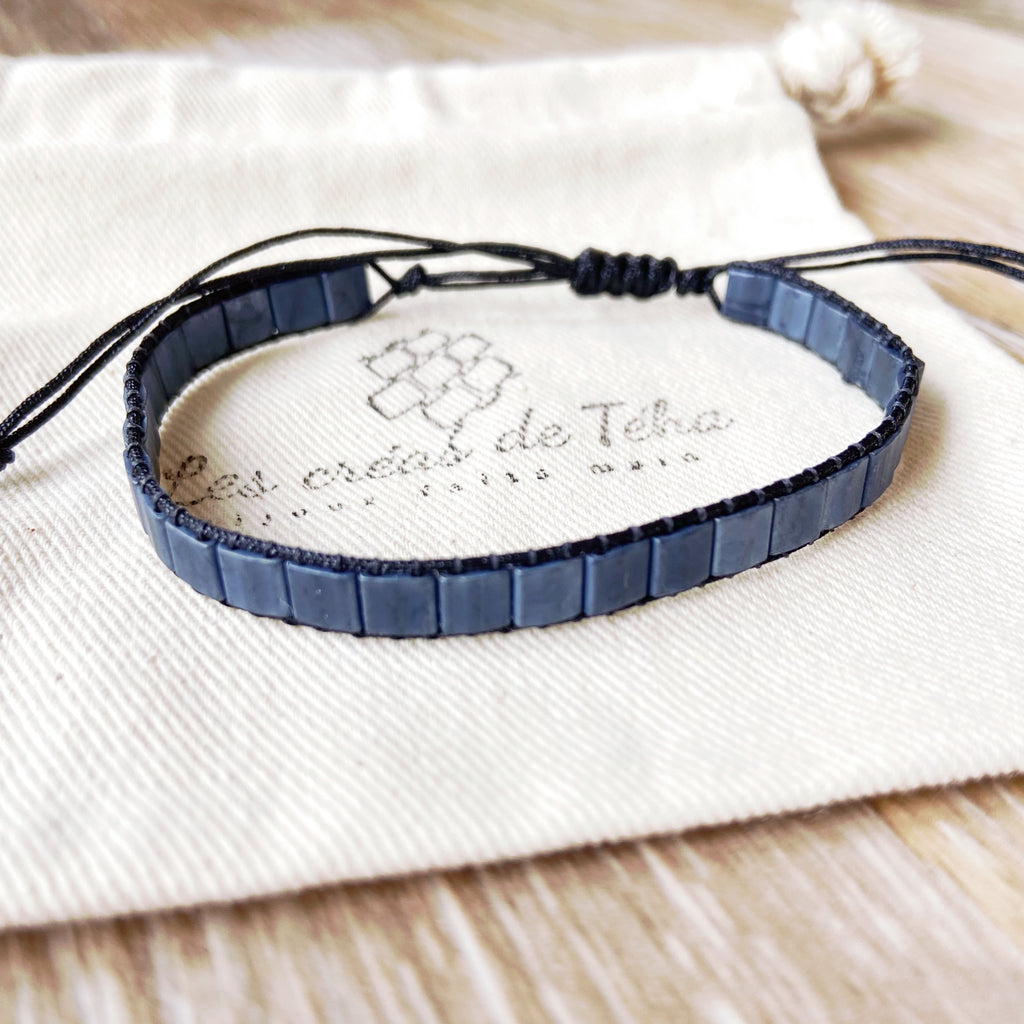Bracelet homme modèle Avei en perles de verre et cordon