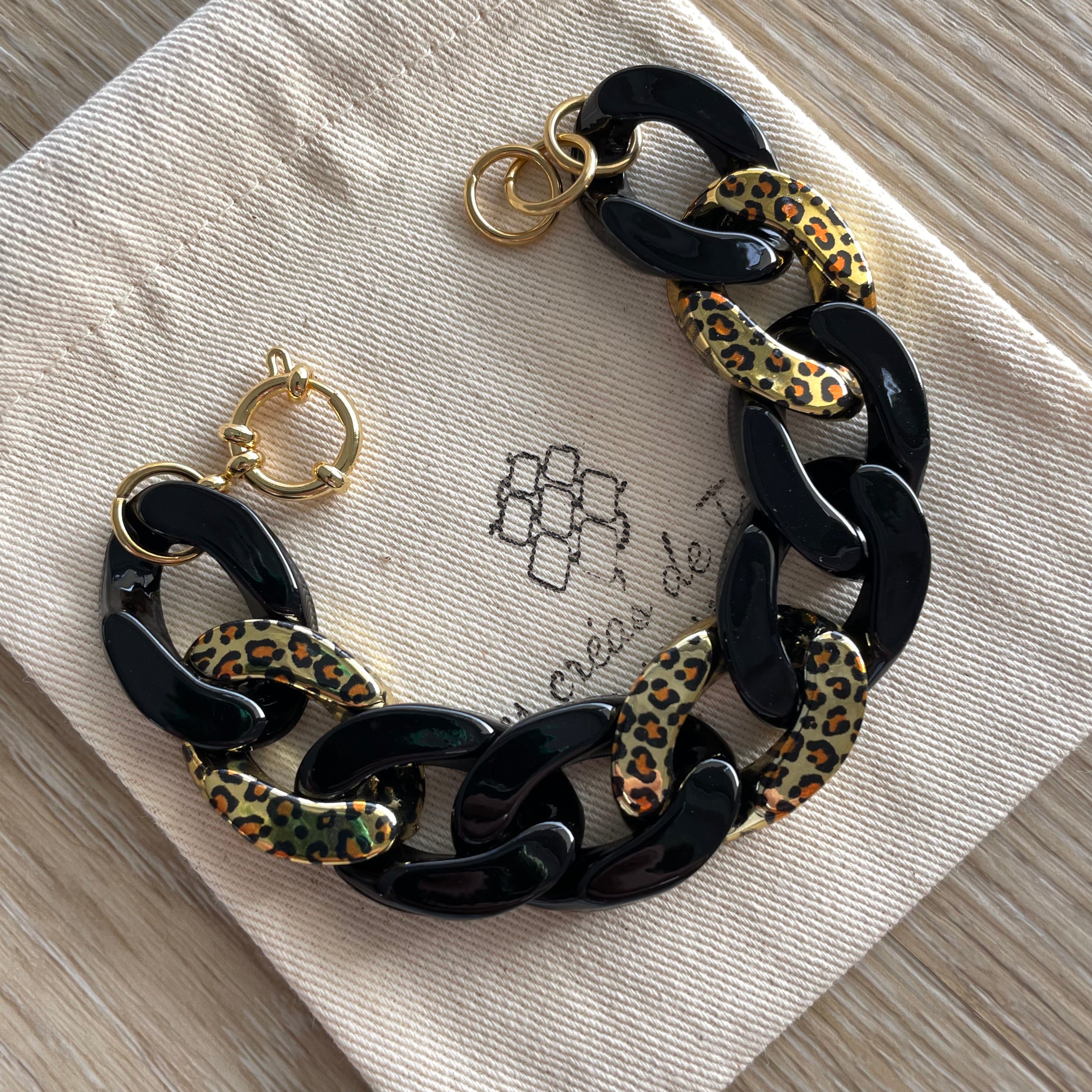 Bracelet tendance grosses mailles modèle Ohéa