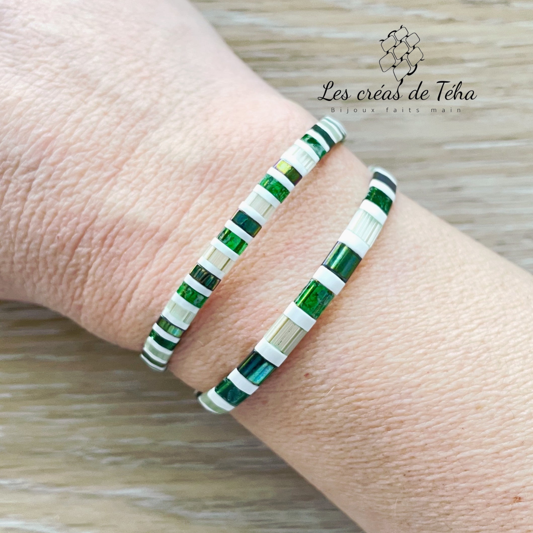 Bracelet en perles de verre et cordon modèle Huira