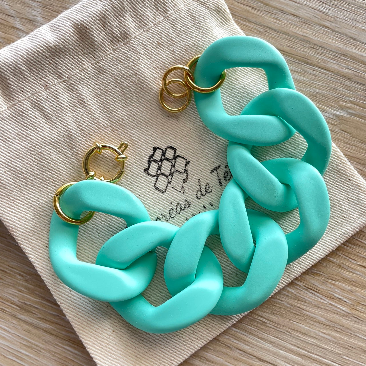 Bracelet  mat en grosses mailles  modèle New Ohéa