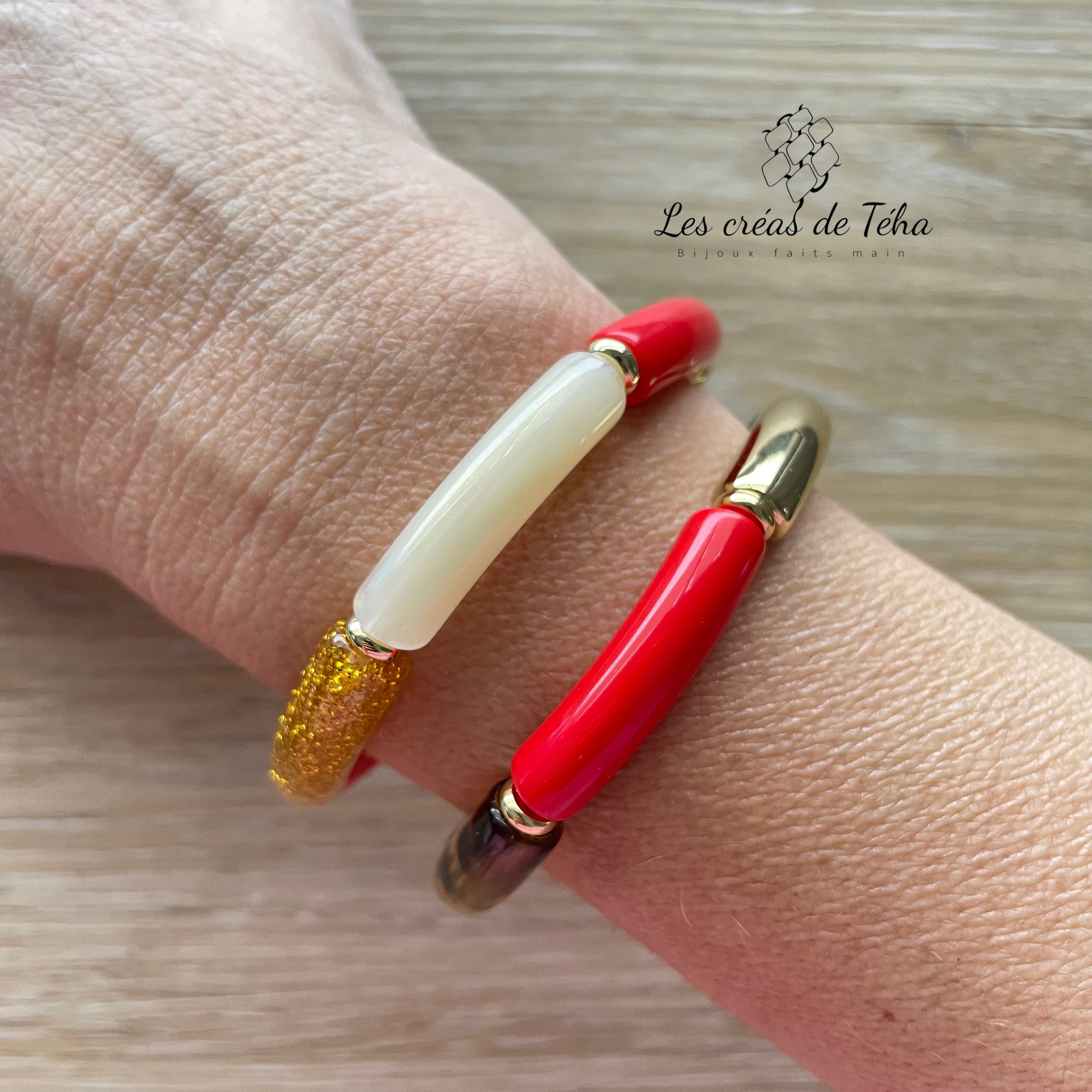 Bracelet élastique tendance perles incurvées modèle Ata