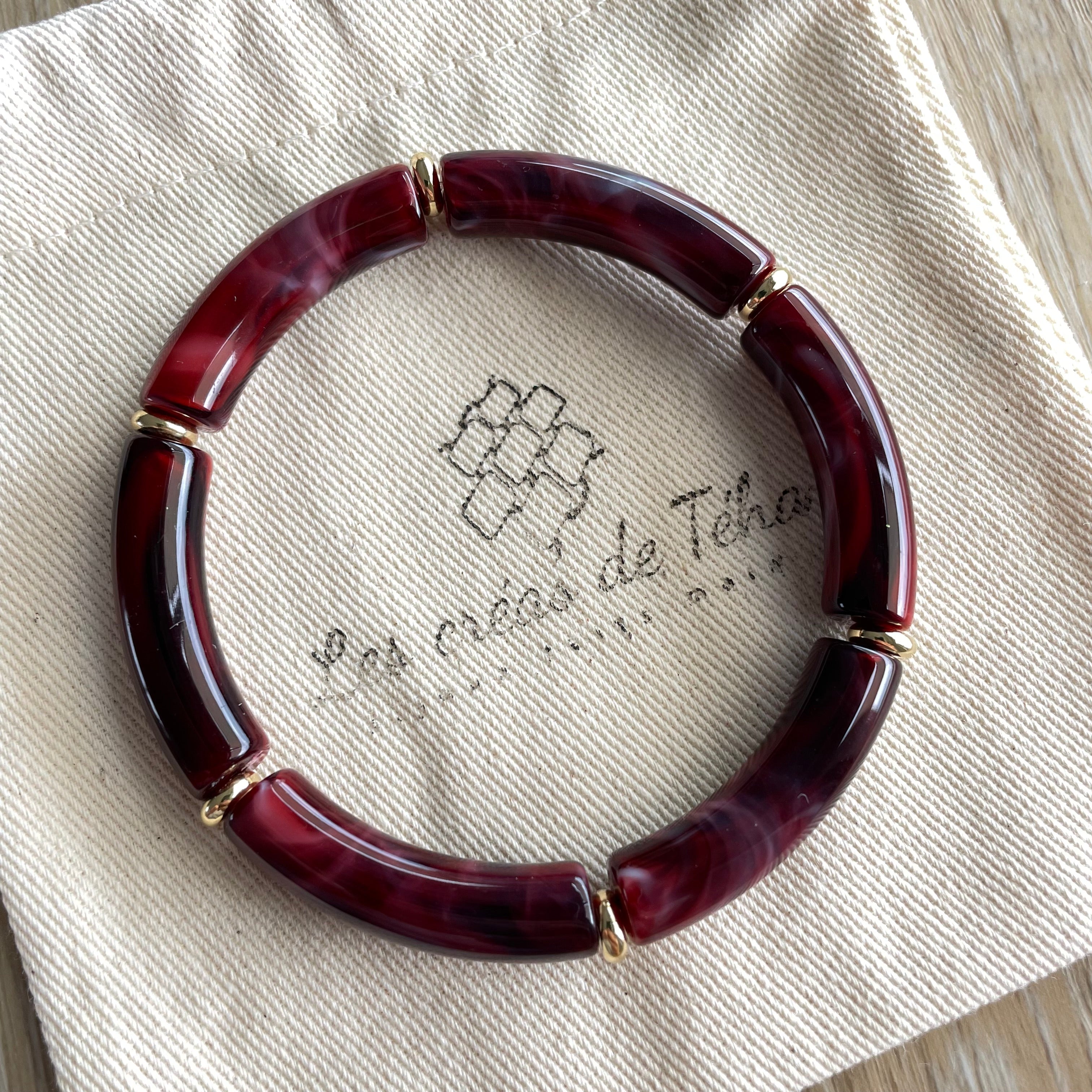 Bracelet élastique tendance perles incurvées modèle Ata