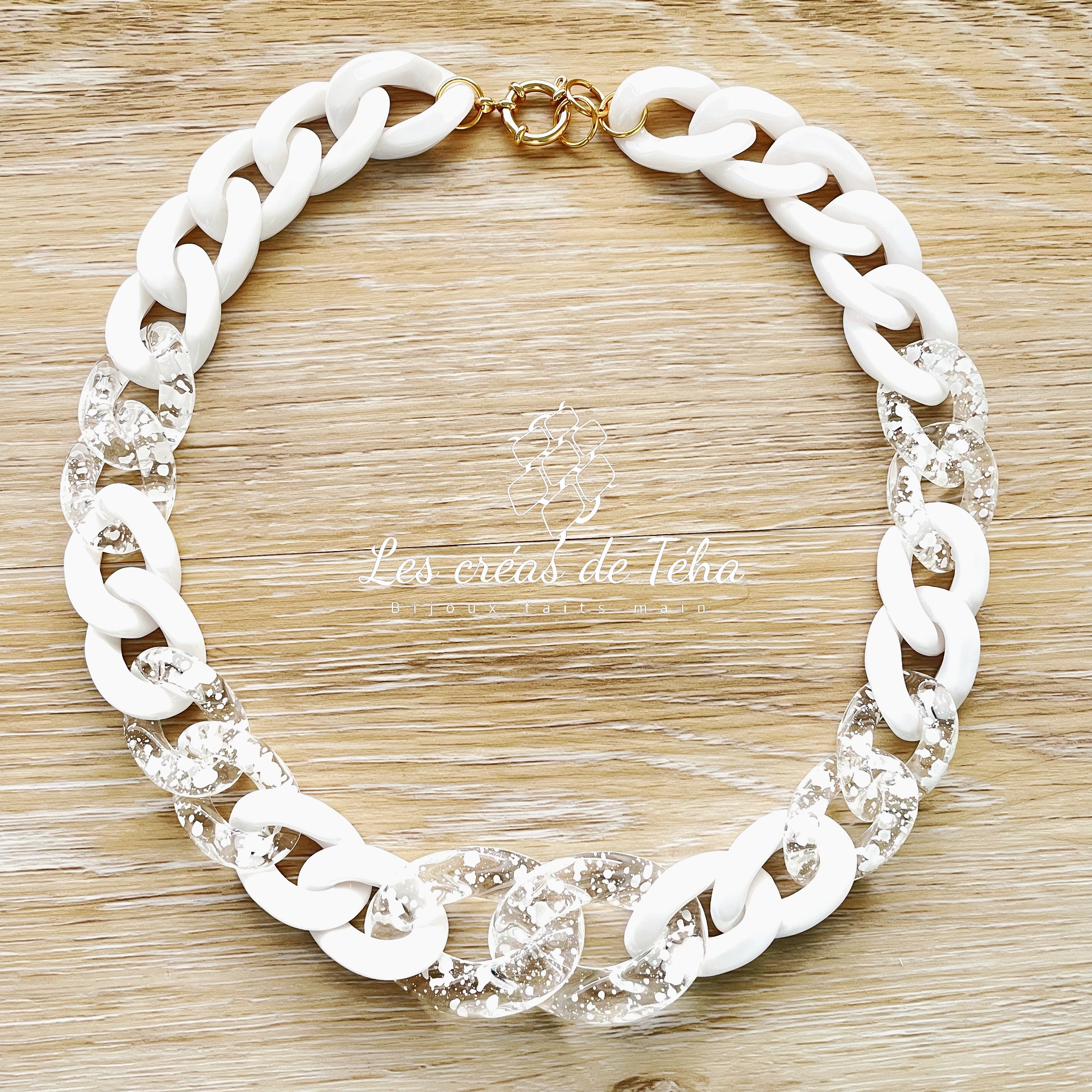 Collier en grosses mailles  blanc modèle New Ohéa