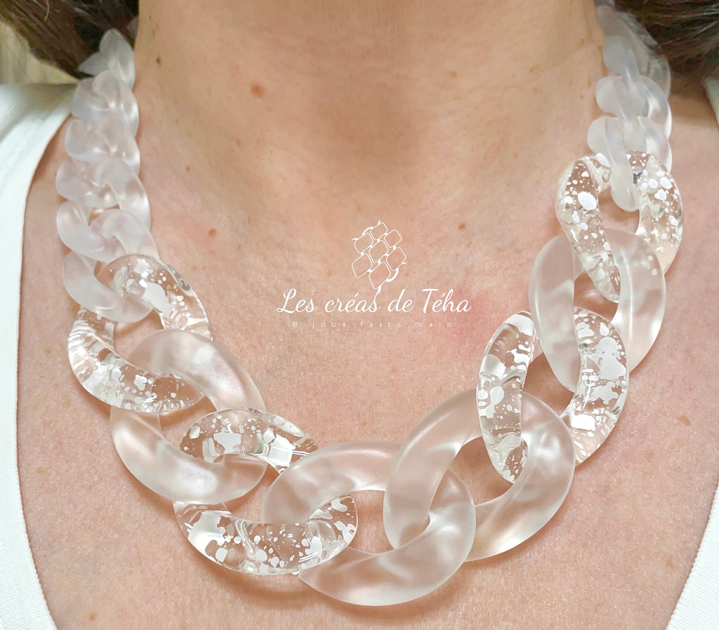 Parure de bijoux en grosses mailles blanc modèle Ohéa