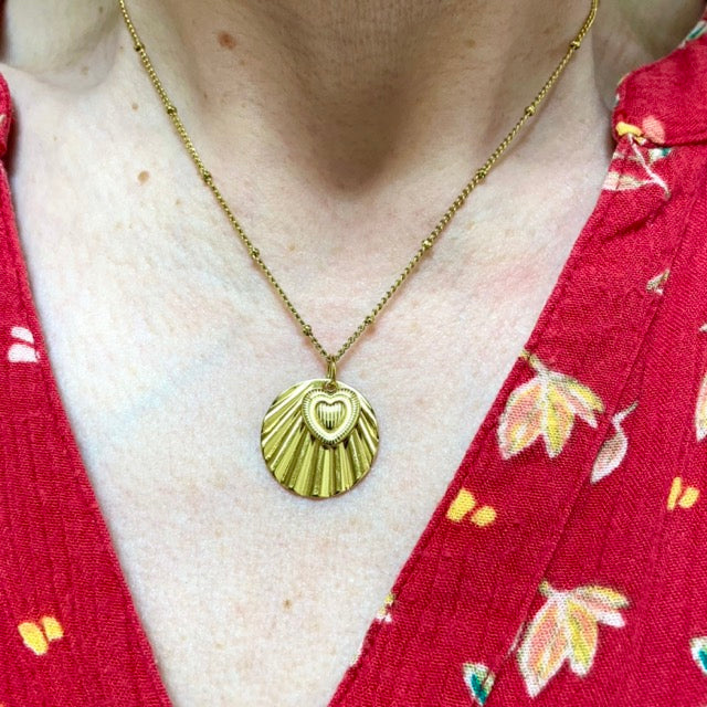 Collier en acier inoxydable  modèle Coeur solaire