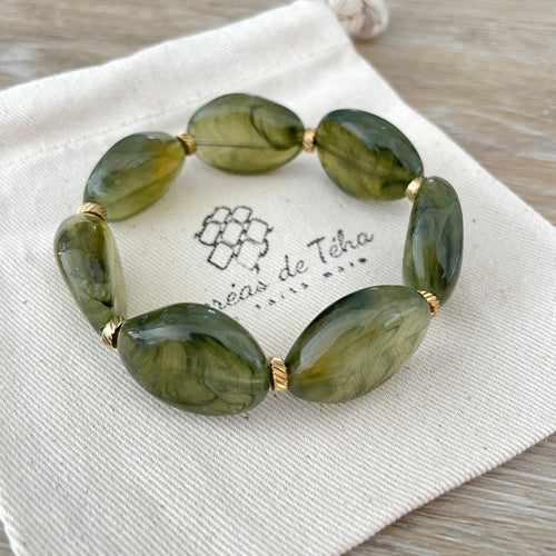 Bracelet élastique en perles acrylique et acier inoxydable modèle Joia