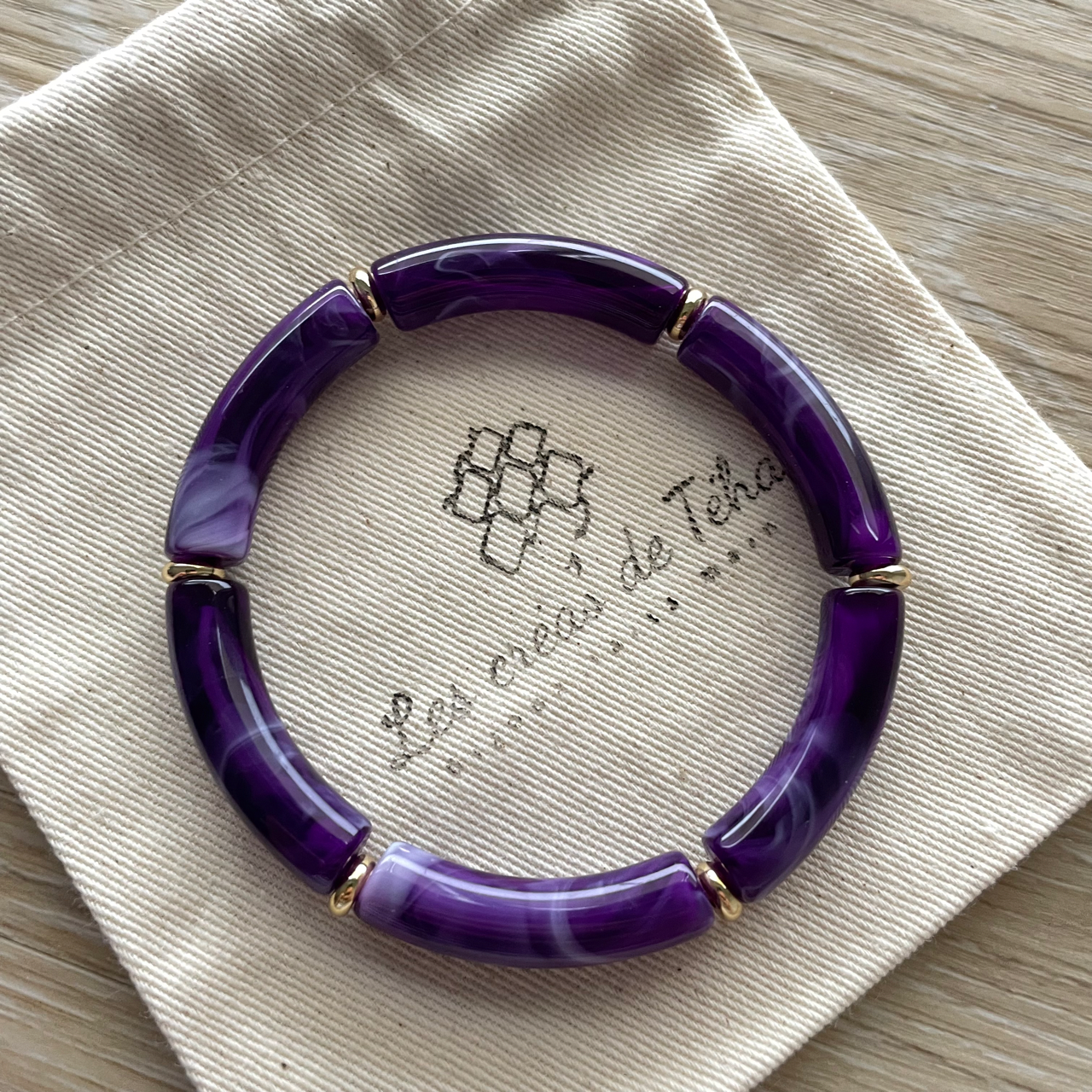 Bracelet élastique tendance perles incurvées modèle Ata