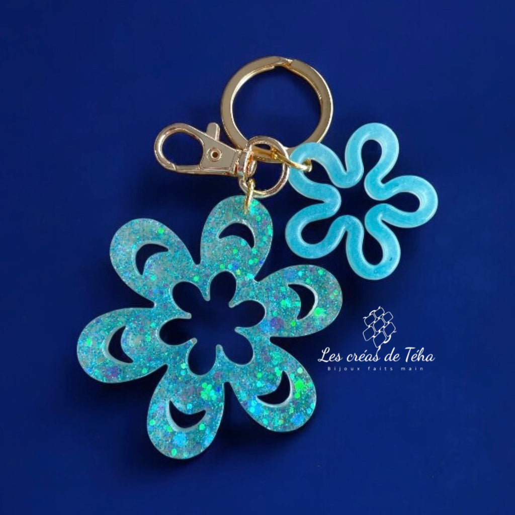 Porte-clés bijou de sac avec breloque fleur en résine modèle Flower