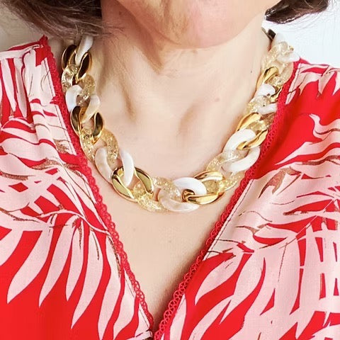 Collier en grosses mailles blanc modèle Ohéa