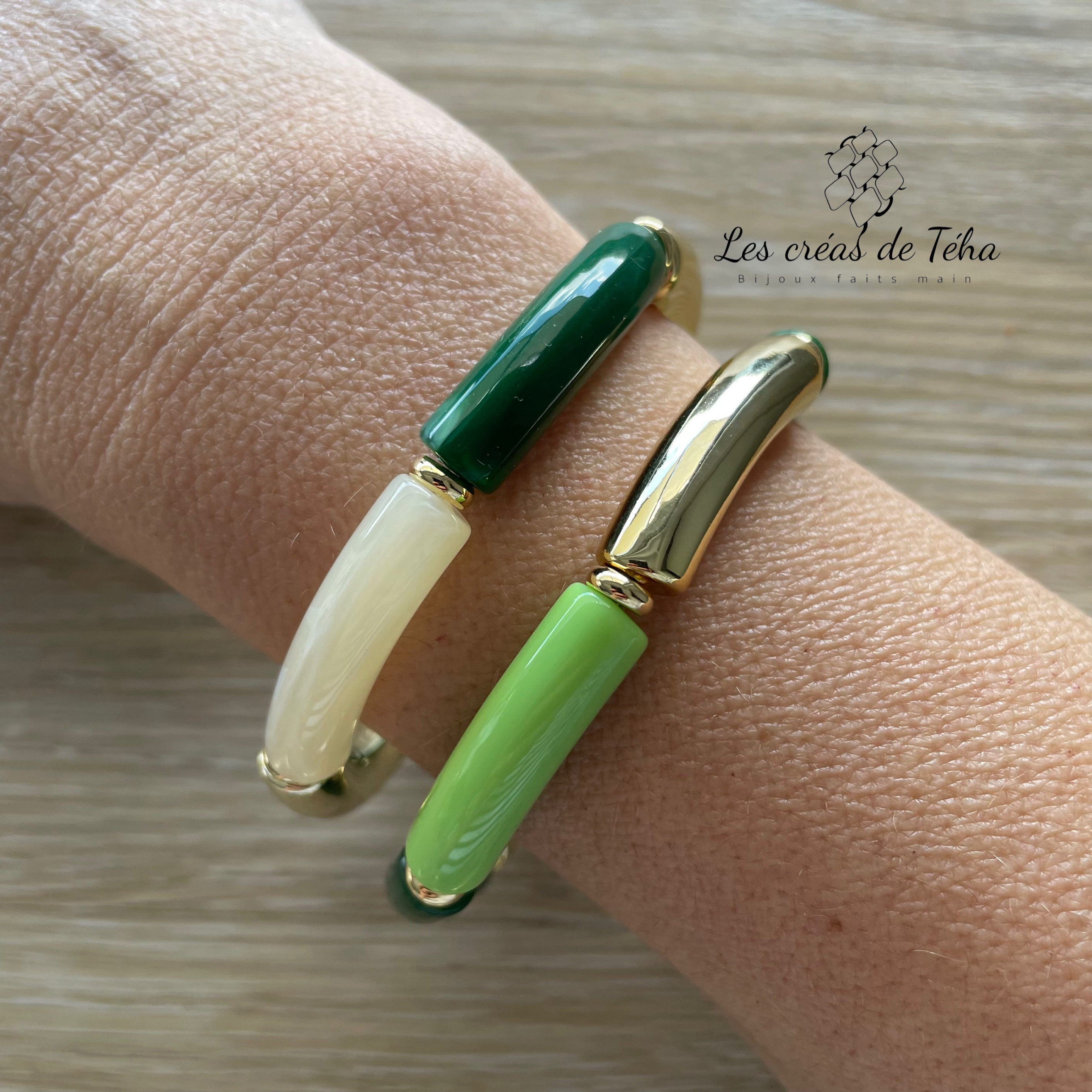Bracelet élastique tendance perles incurvées modèle Ata