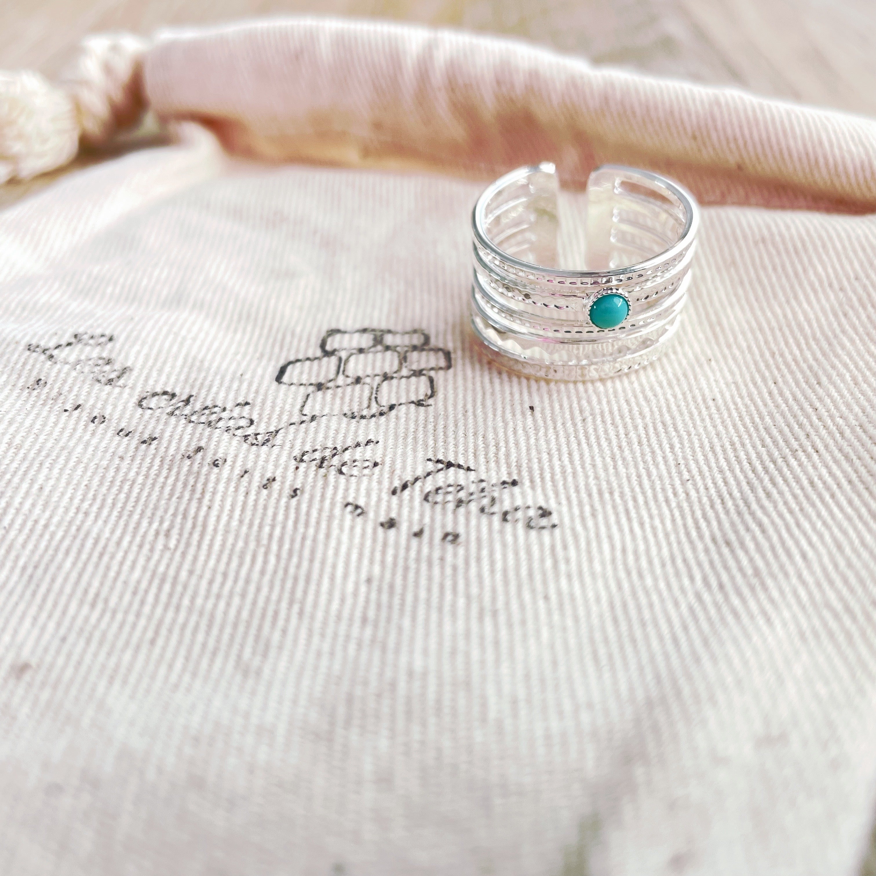 Bague en plaqué argent  modèle Tao'a