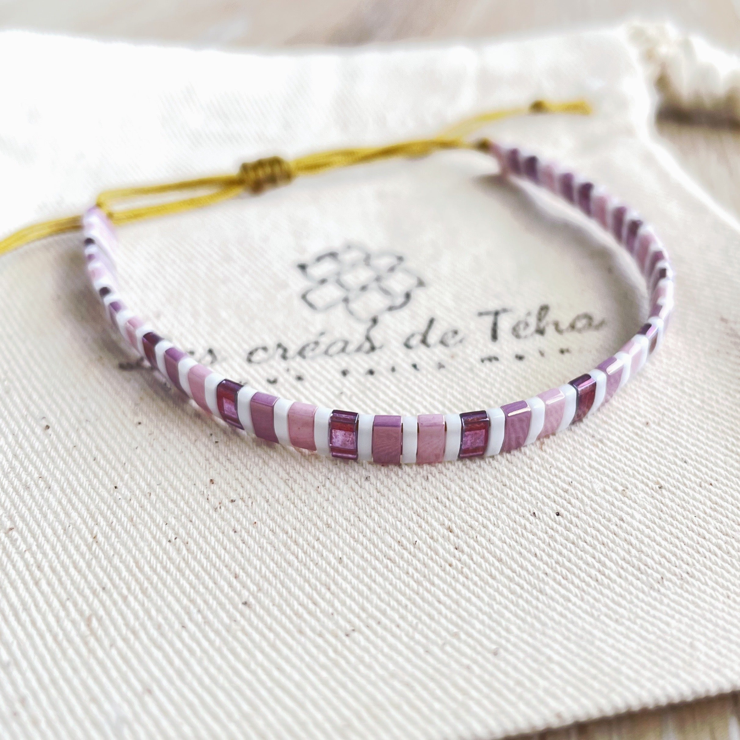 Bracelet en perles de verre et cordon modèle Huira