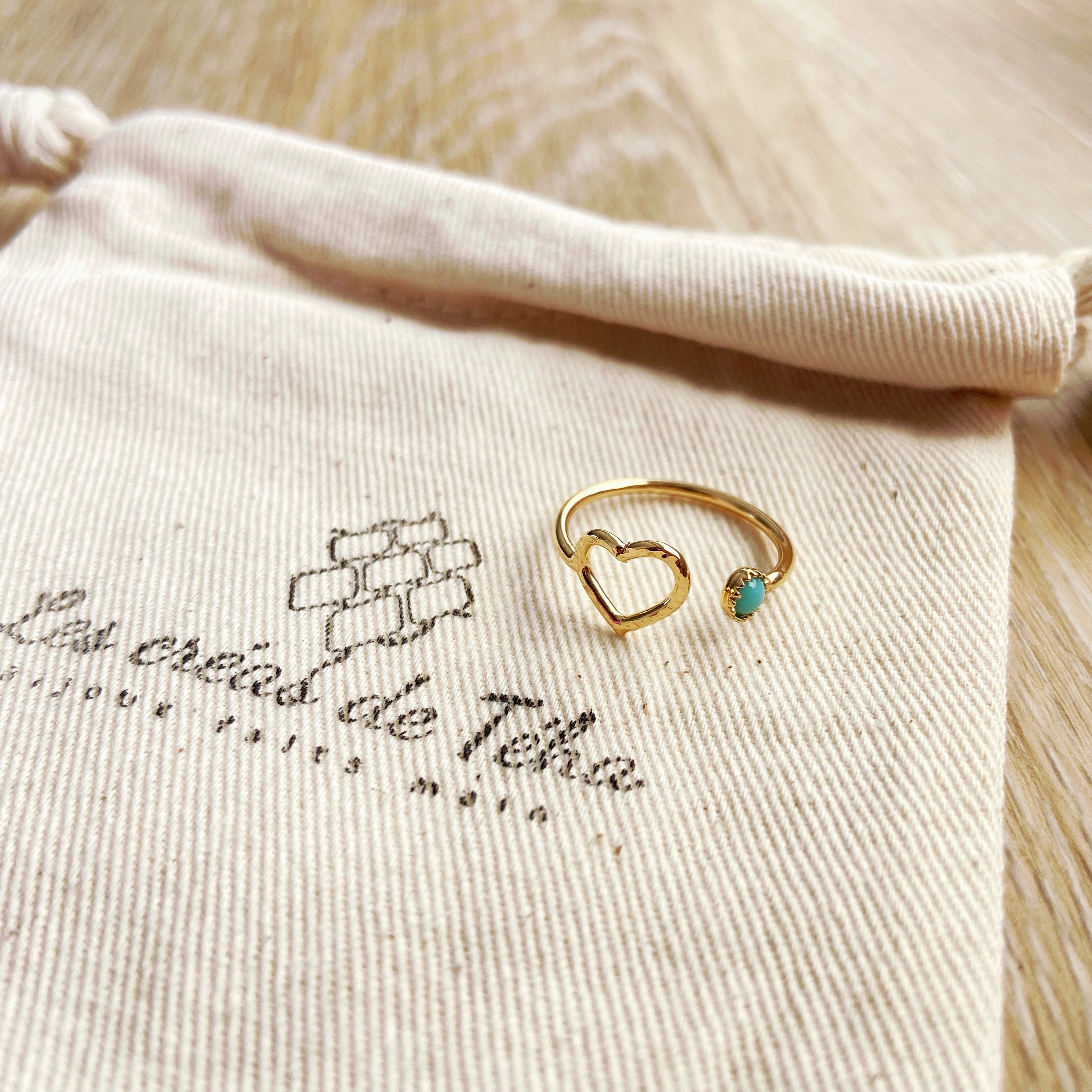 Bague réglable coeur en plaqué or modèle Heart