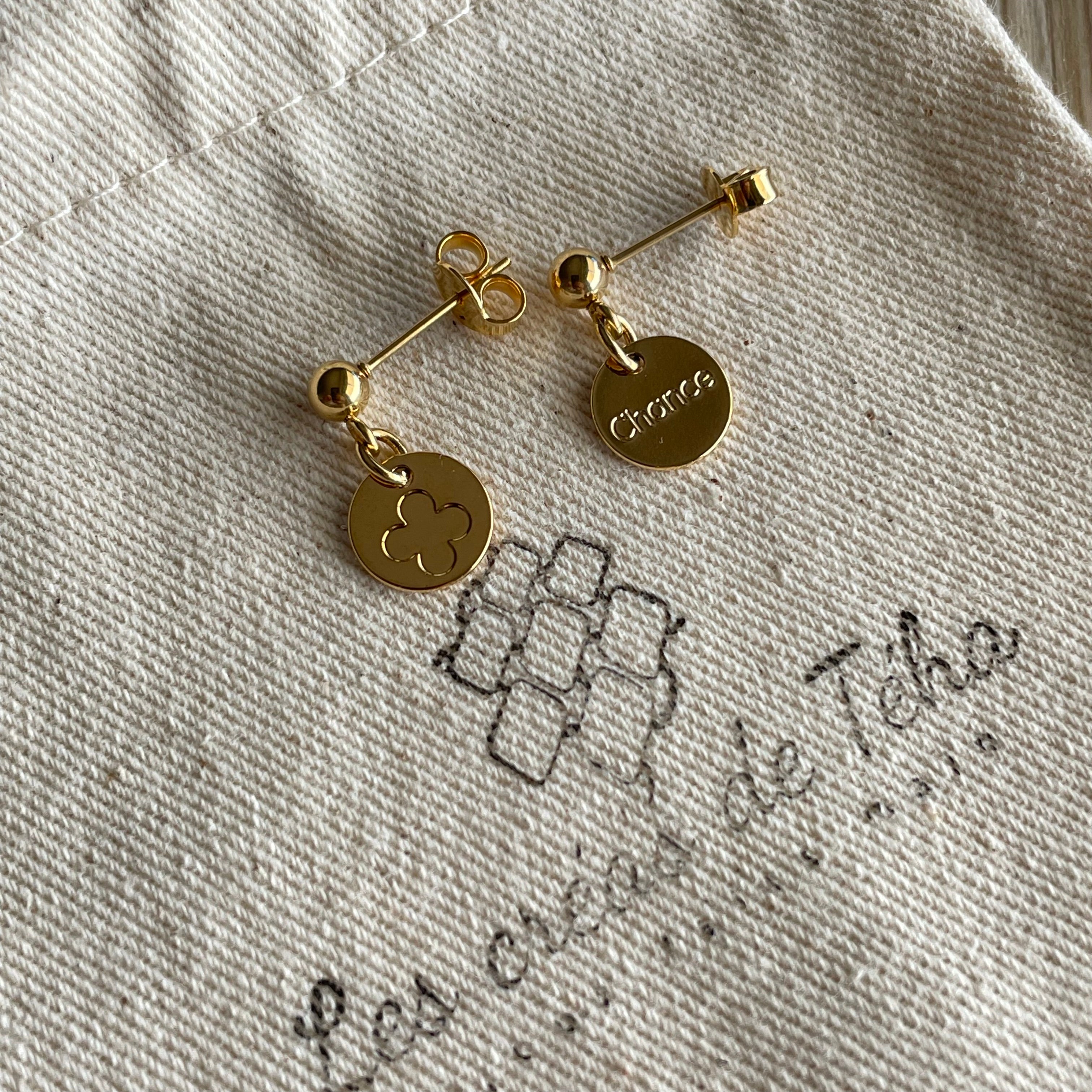 Boucles d’oreilles en acier inoxydable et plaqué or modèle So cute
