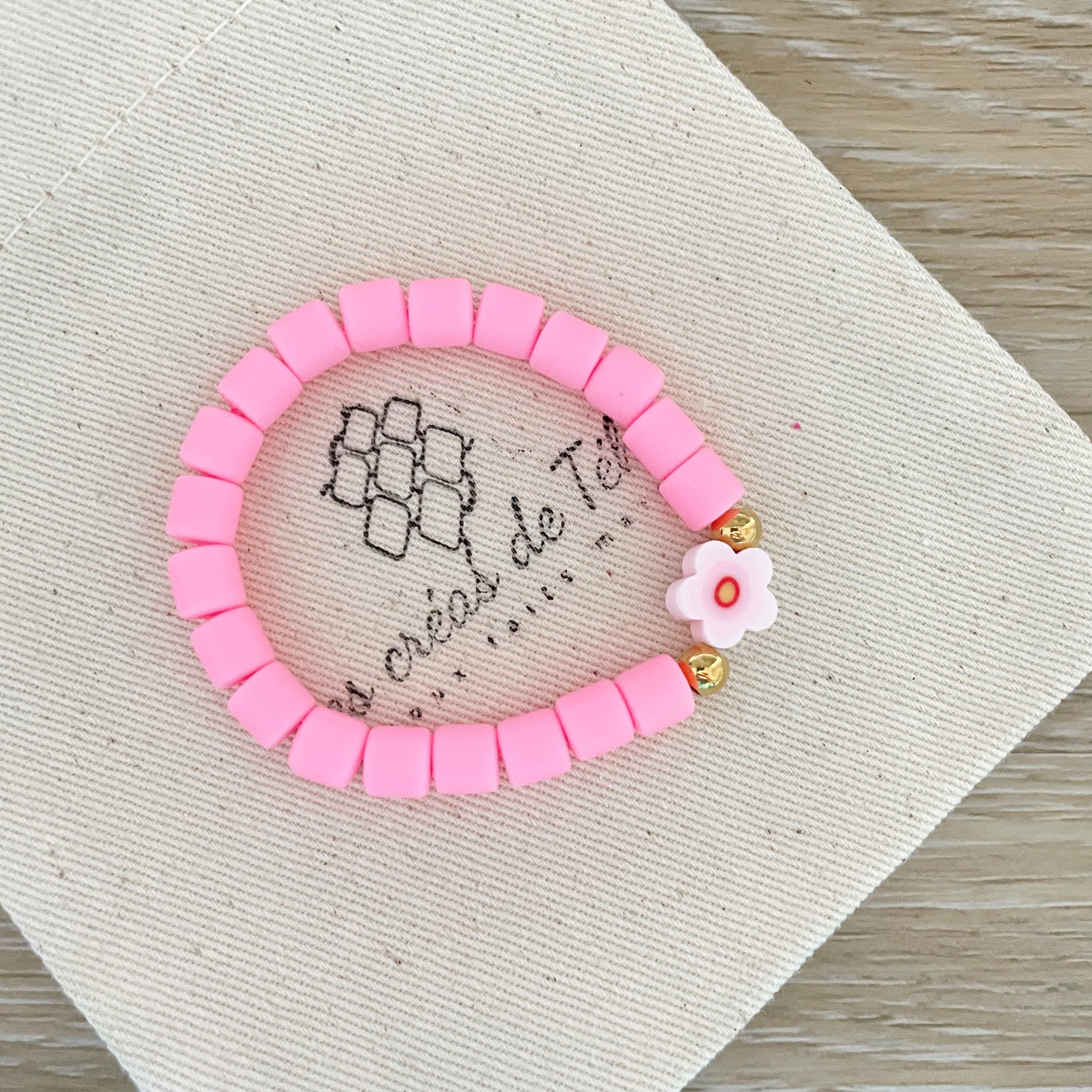 Bracelet enfant,  élastique en perles polymère modèle Candy