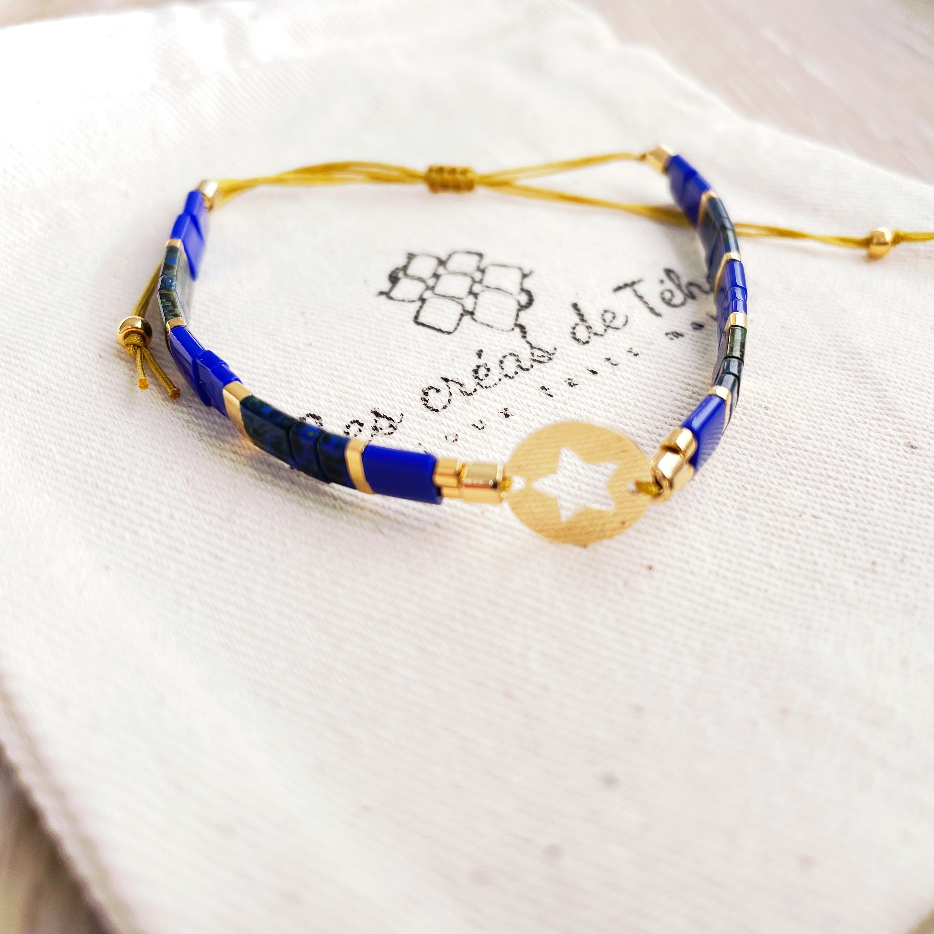Bracelet Summer bleu et doré en perles de verre