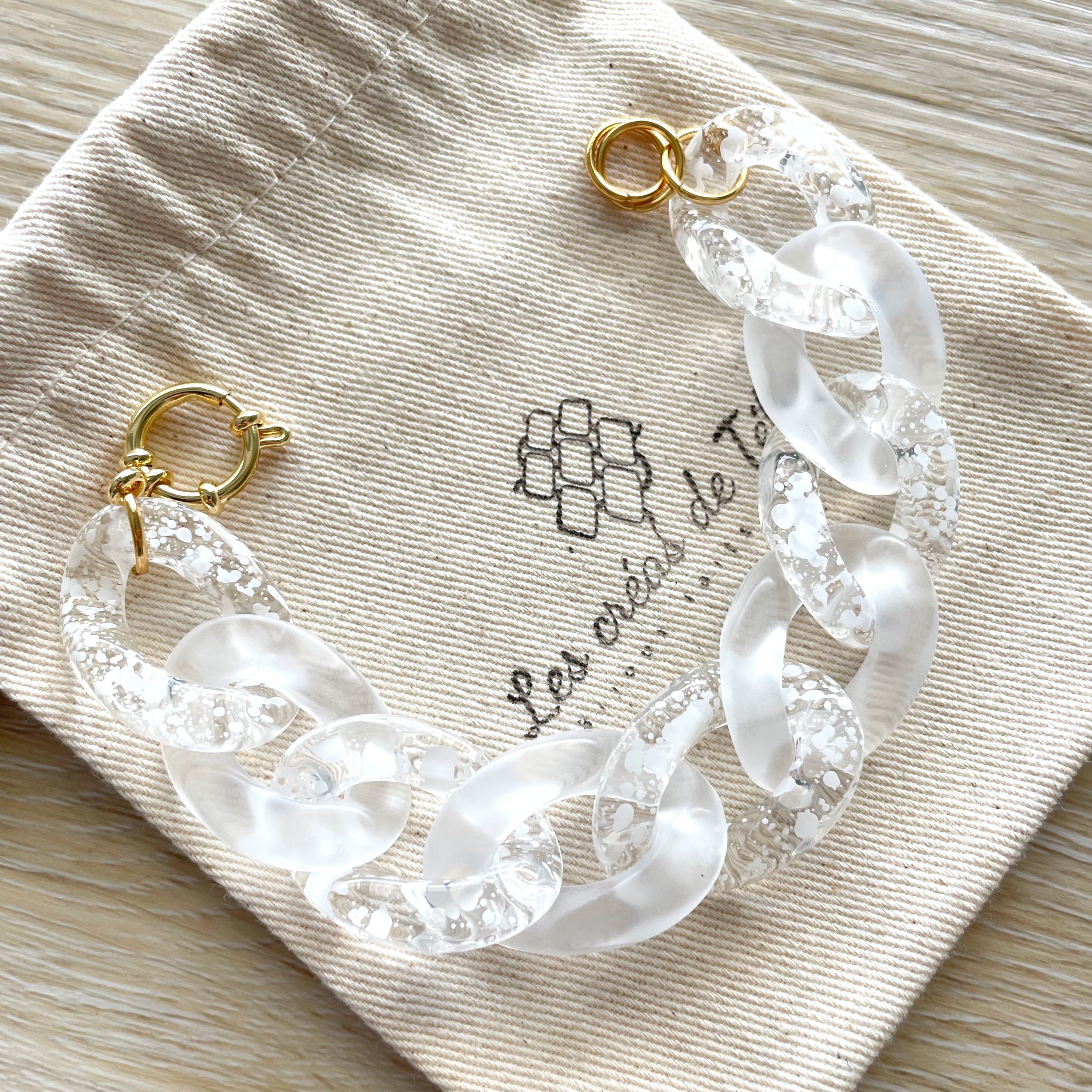 Parure de bijoux en grosses mailles blanc modèle Ohéa