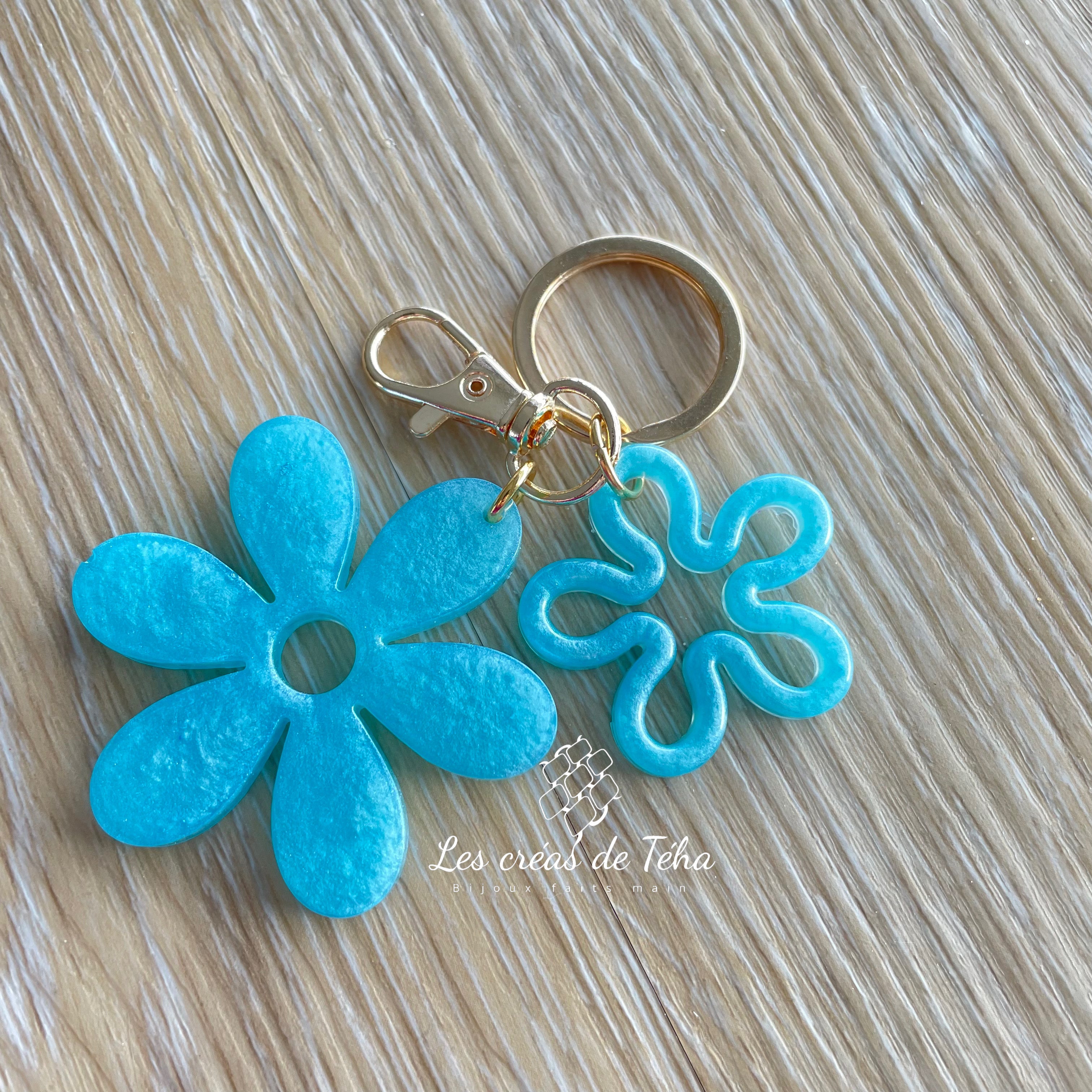 Porte-clés bijou de sac avec breloque fleur en résine modèle Flower