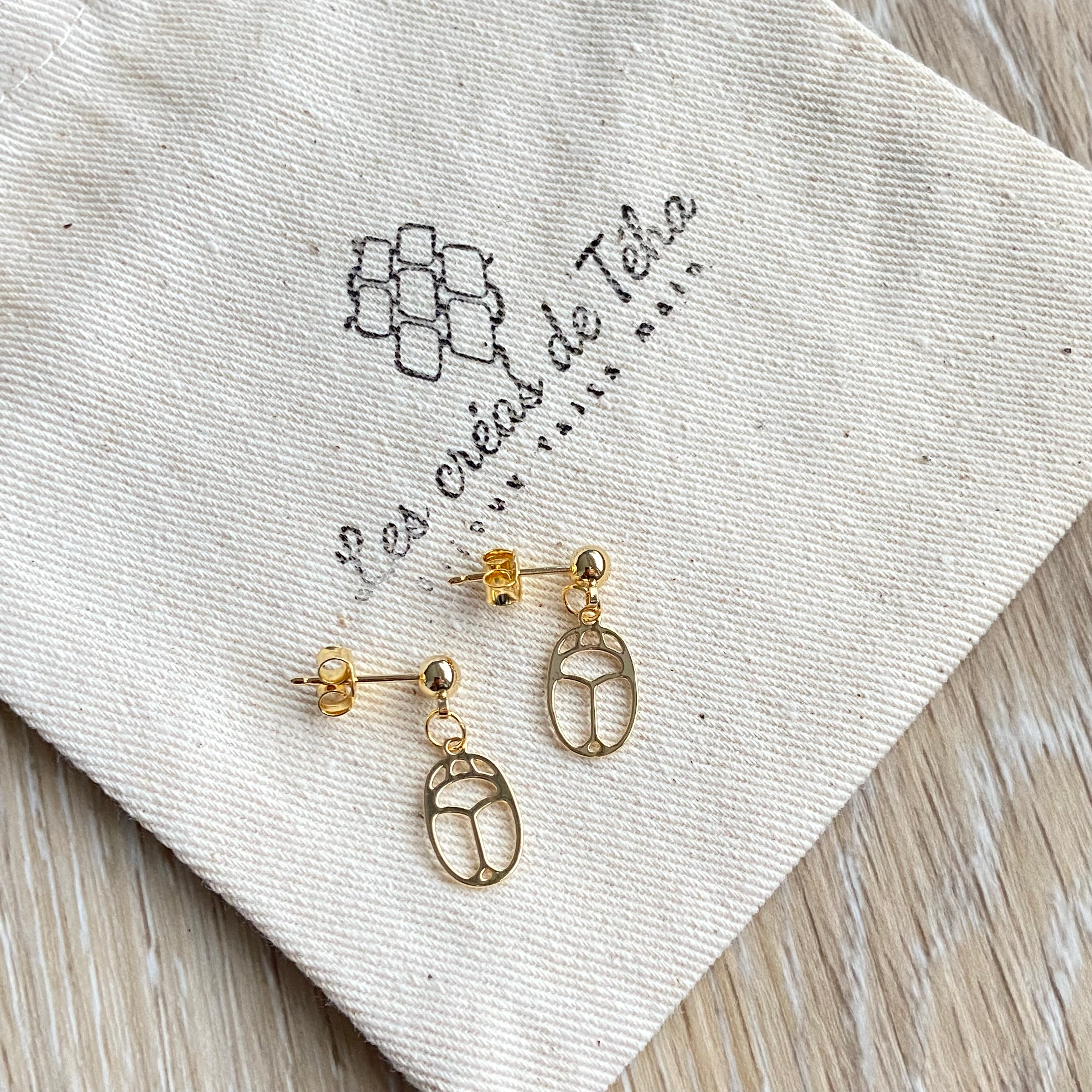 Boucles d’oreilles en plaqué or minimaliste modèle So cute