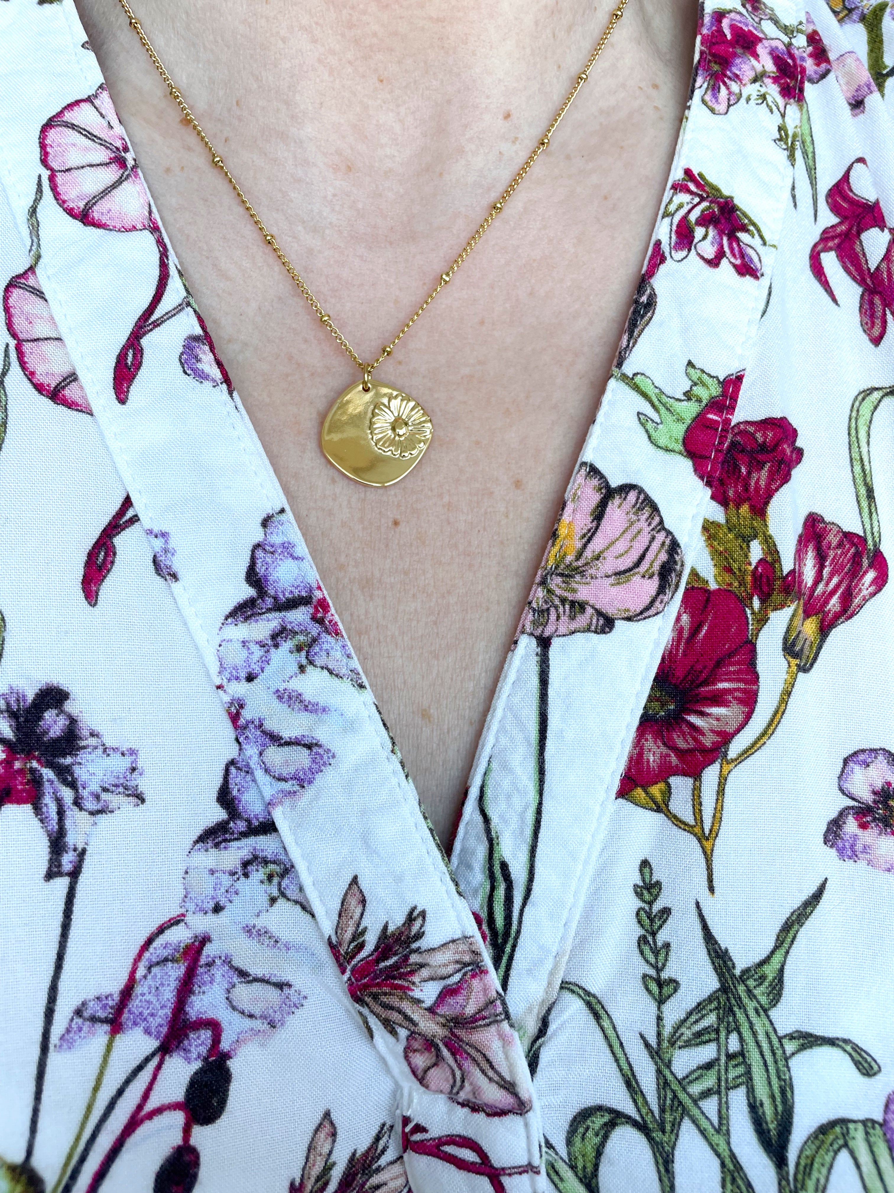 Collier en acier inoxydable et plaqué or  modèle Printemps