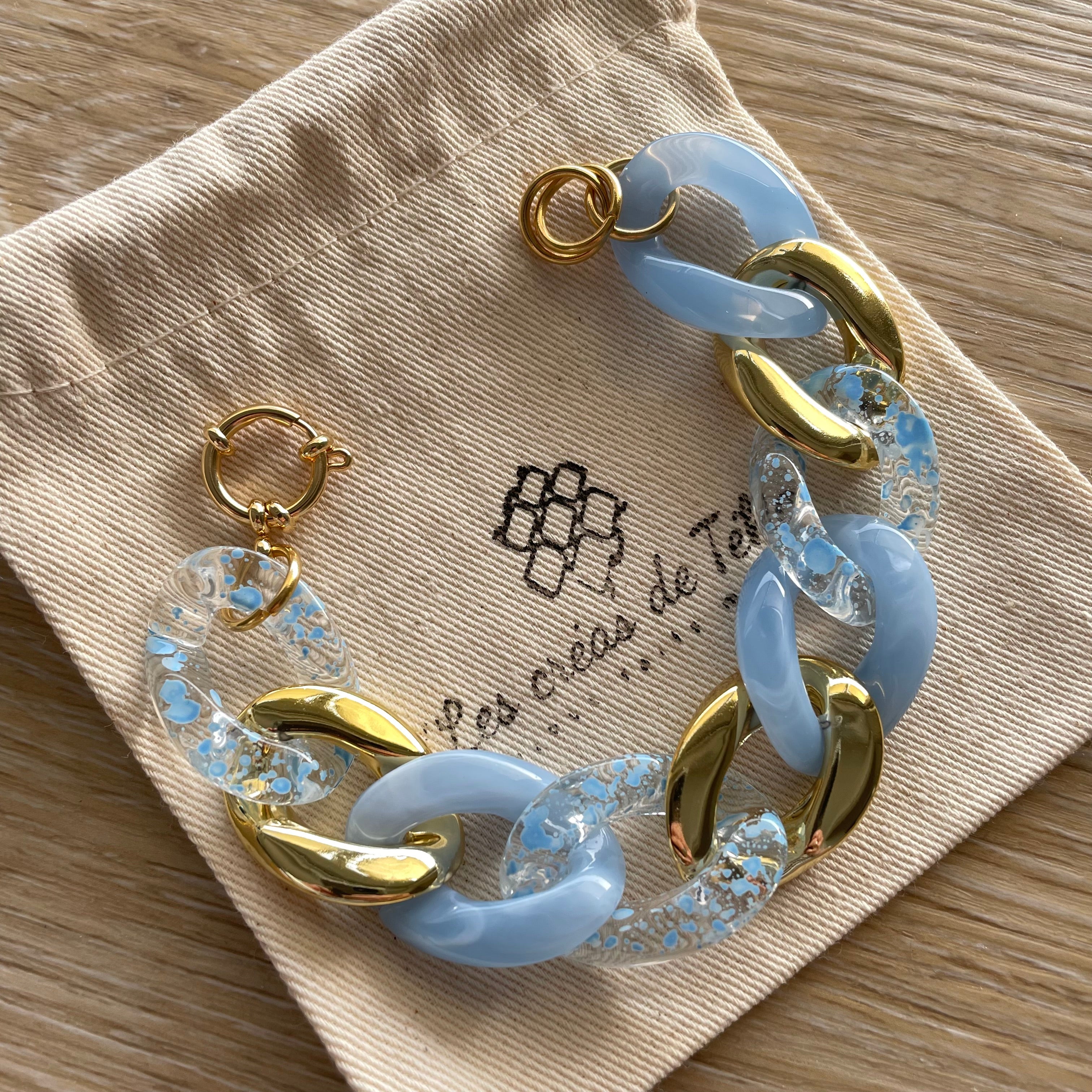 Bracelet tendance grosses mailles modèle Ohéa