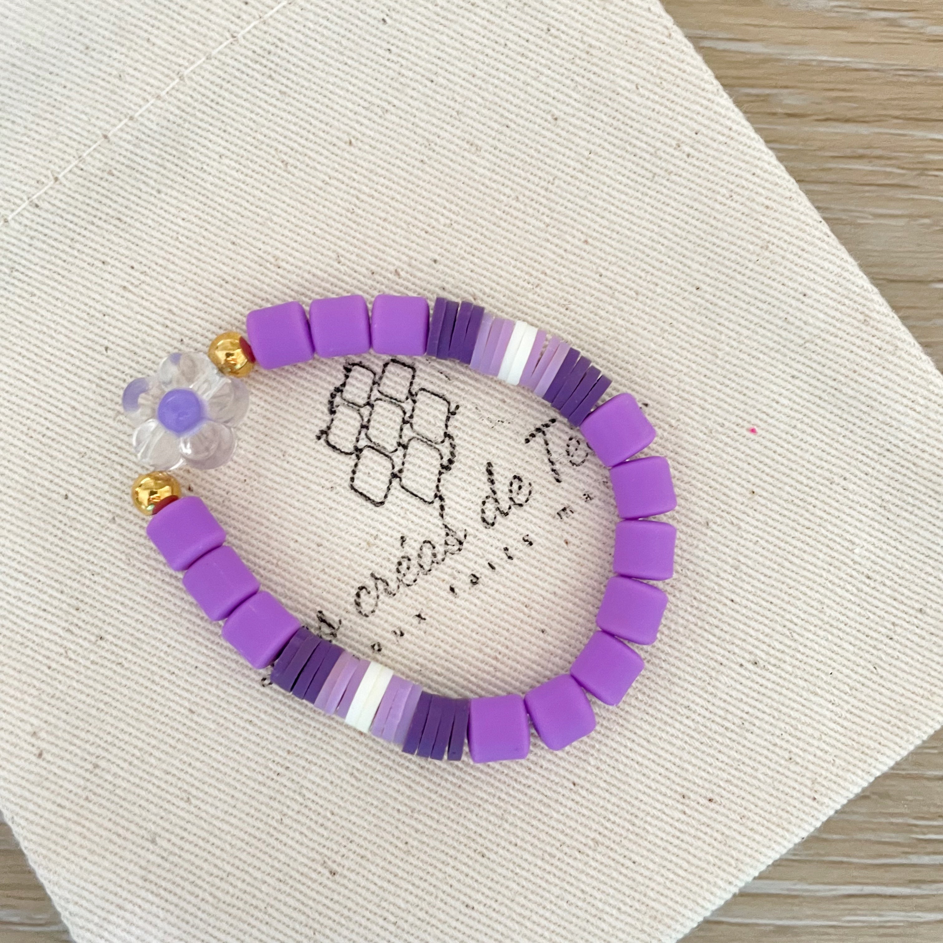 Bracelet enfant,  élastique en perles polymère modèle Candy