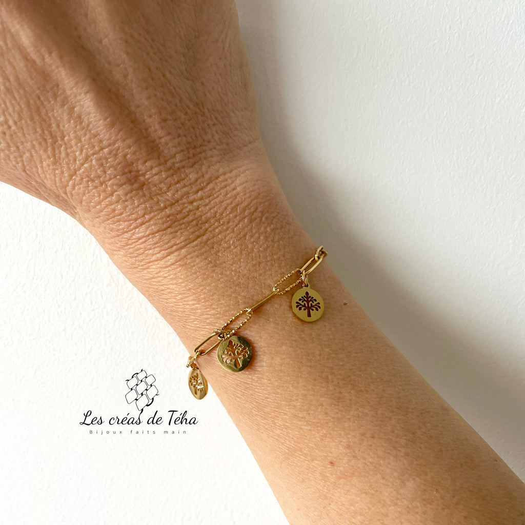 Bracelet réglable en acier inoxydable doré avec breloques modèle Auro