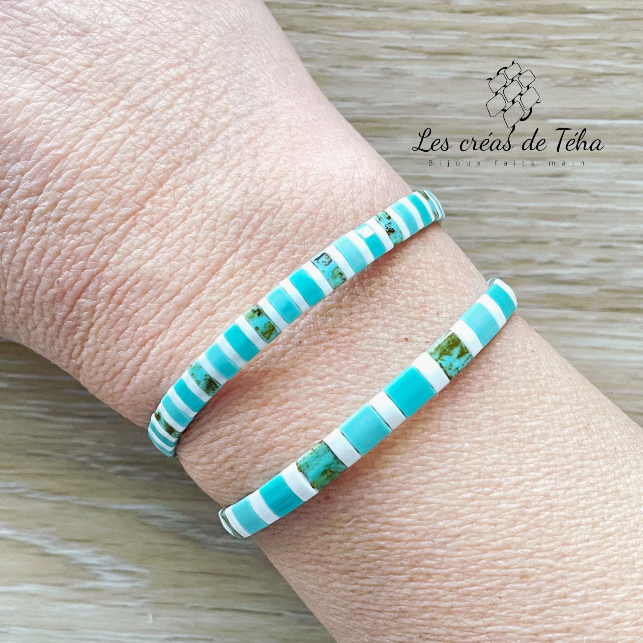 Bracelet en perles de verre et cordon modèle Huira