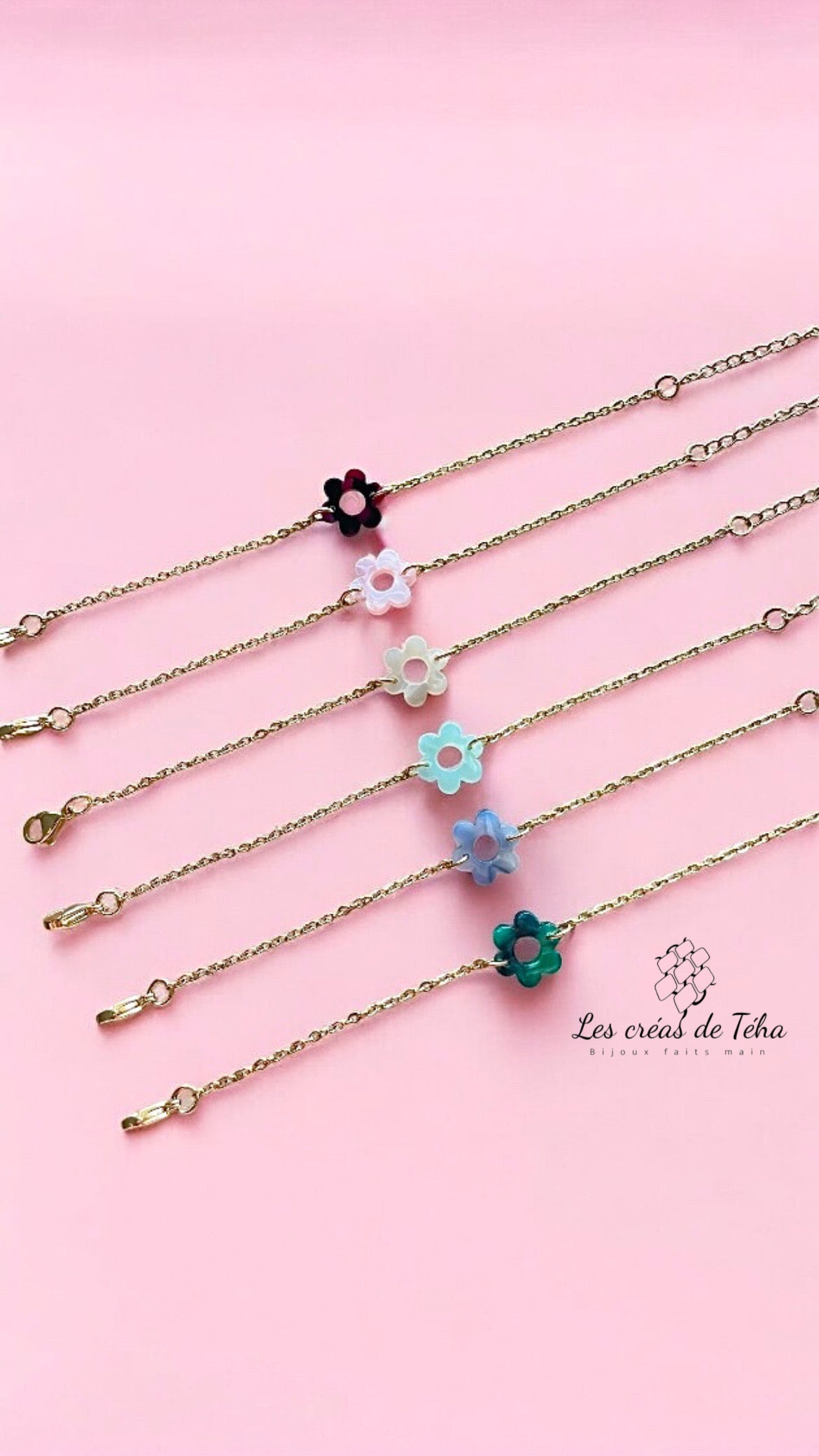 Bracelet réglable en acier inoxydable doré avec breloques modèle Flower