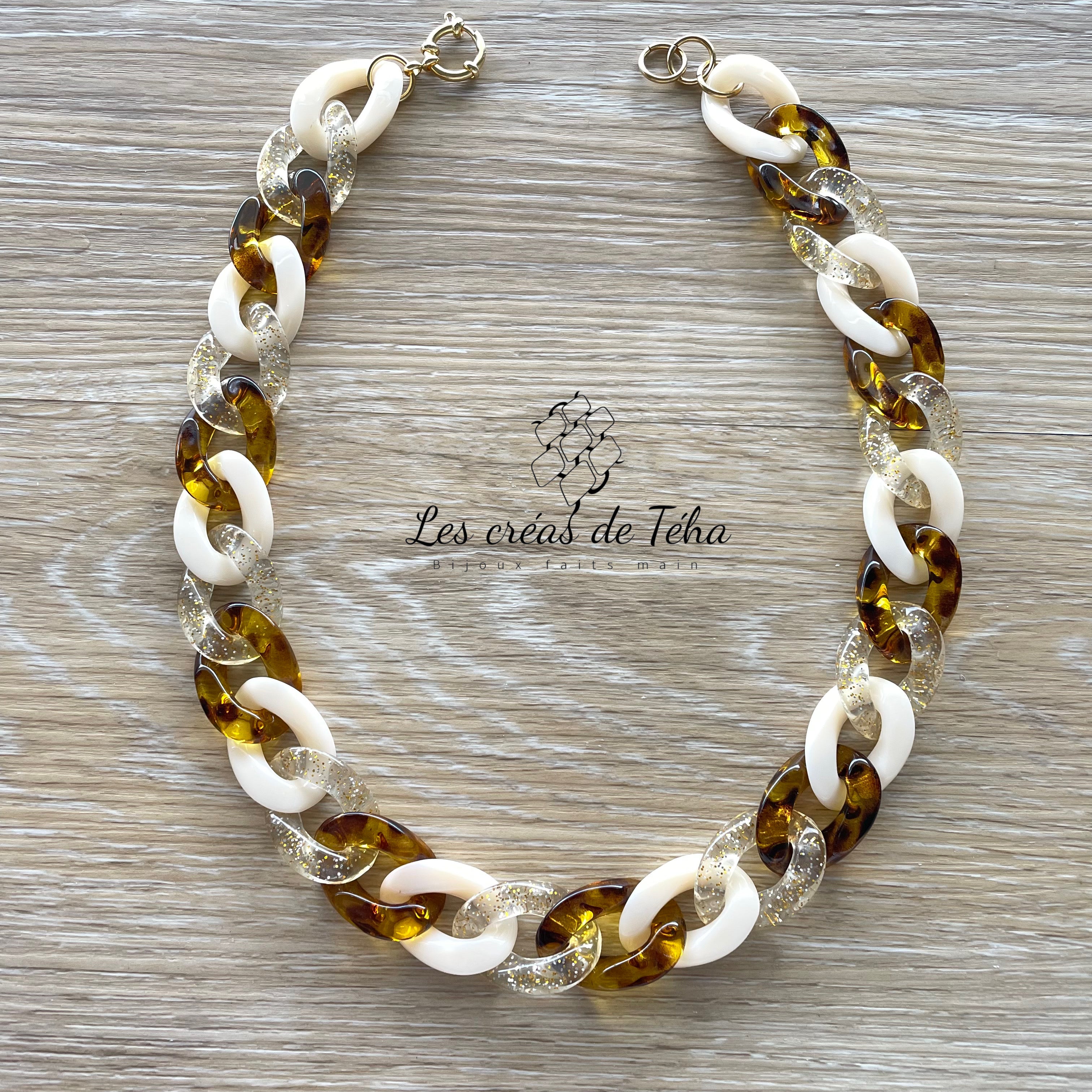 Collier en grosses mailles modèle Ohéa