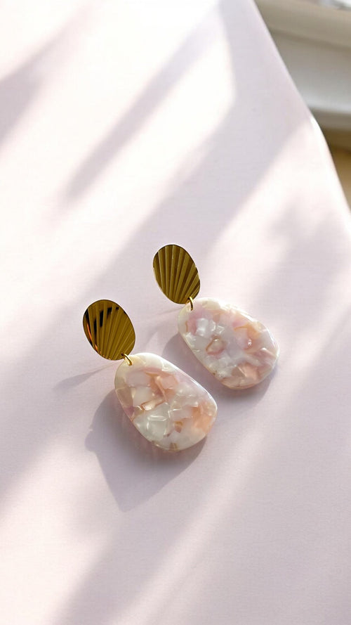 Boucles d’oreilles tendance  en  acier inoxydable modèle Māpura