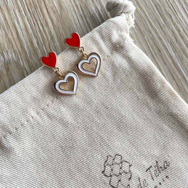 Boucles d’oreilles rouges,  blanches modèle Coração