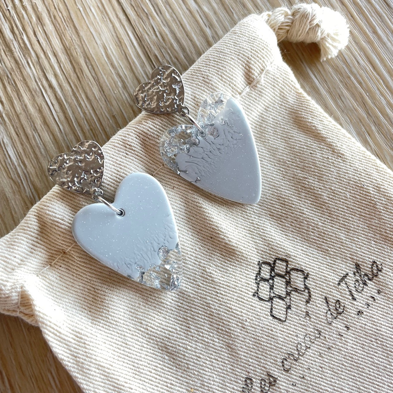 Boucles d’oreilles tendance en acier inoxydable modèle Coração