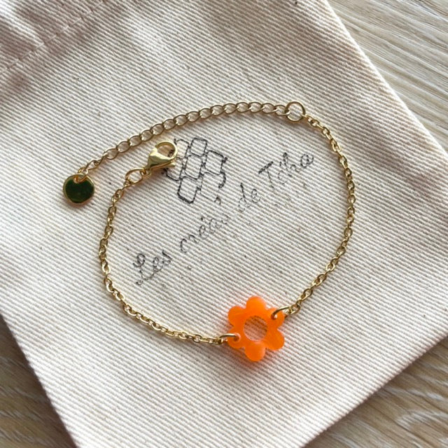 Bracelet réglable en acier inoxydable doré avec breloques modèle Flower
