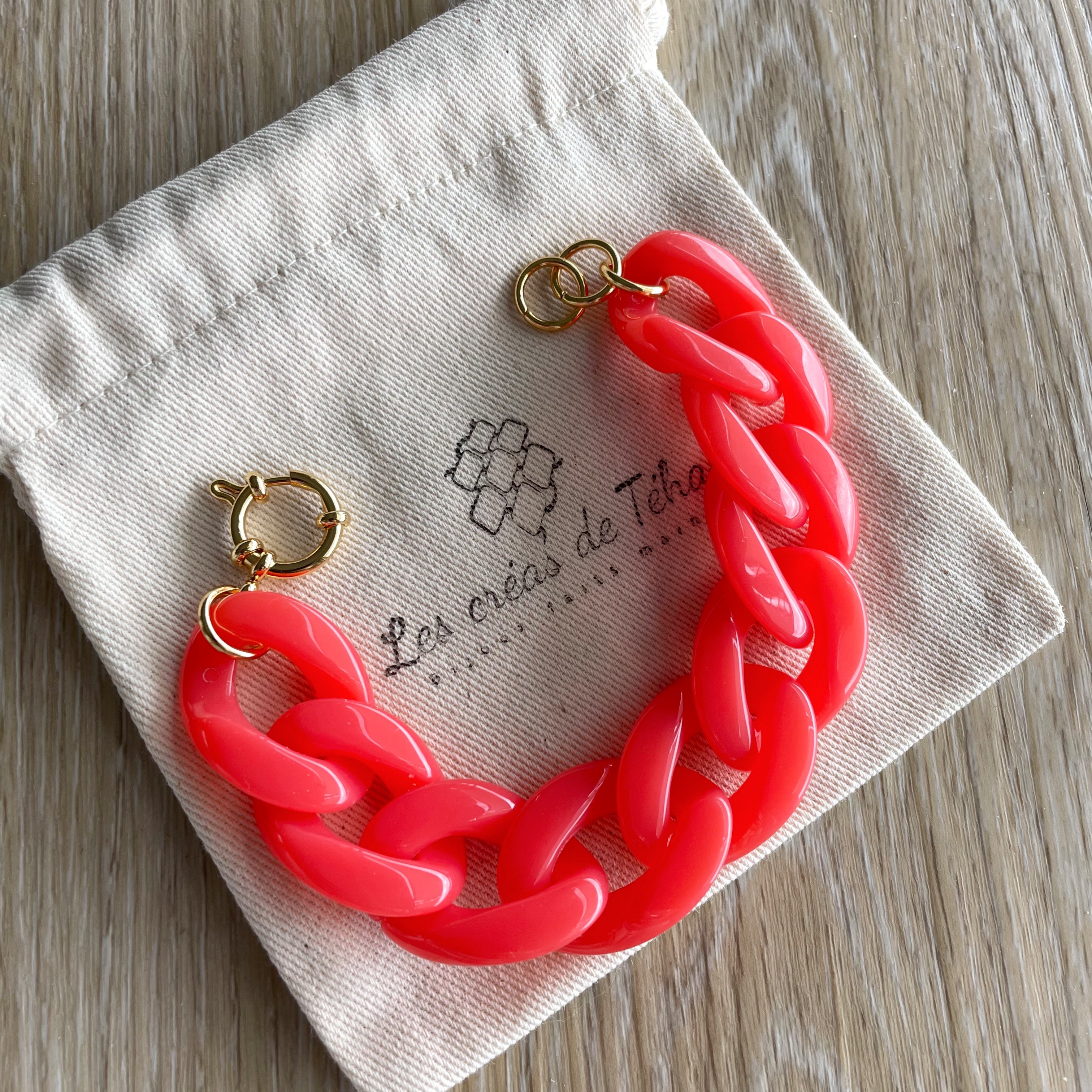 Bracelet tendance grosses mailles rouges modèle Ohéa