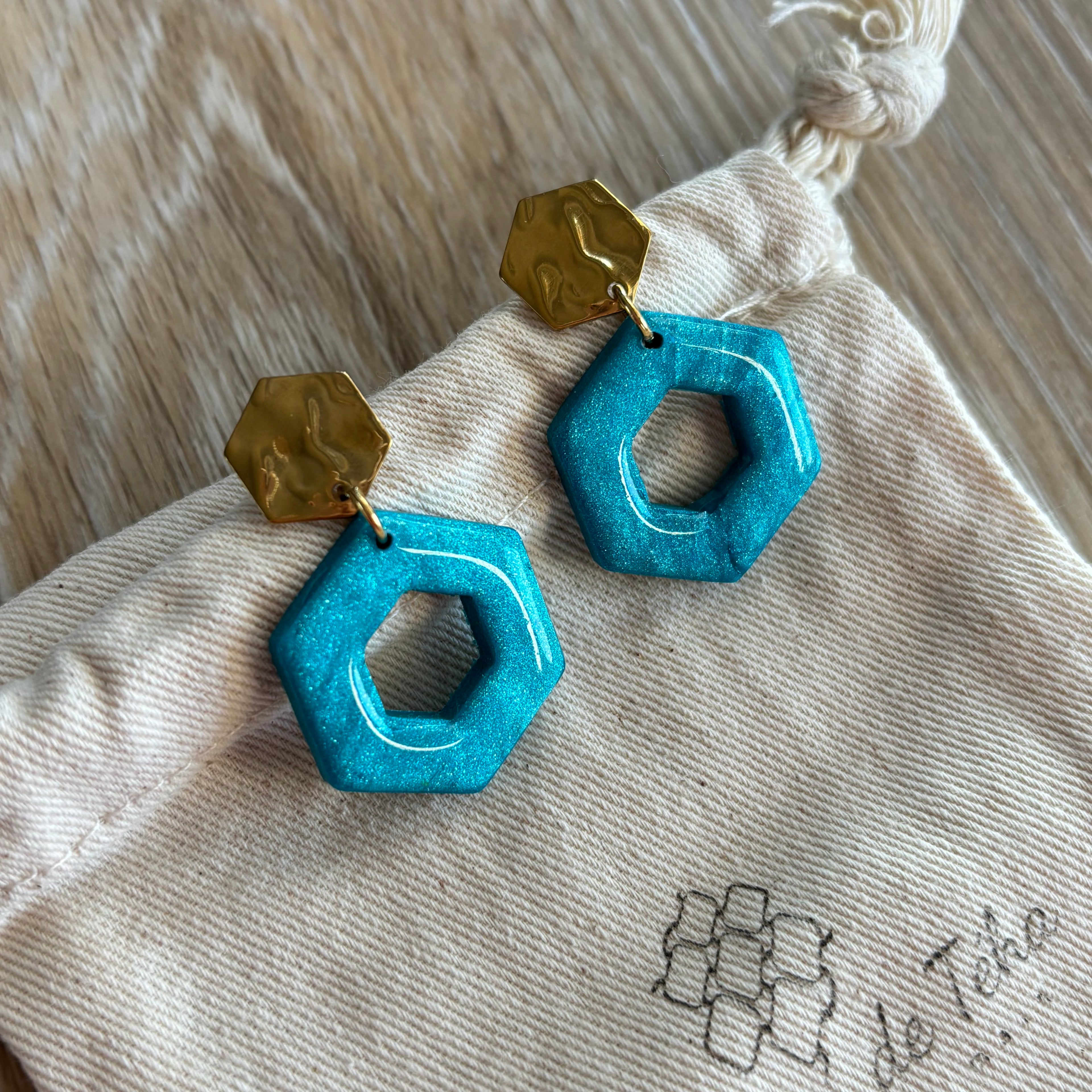 Boucles d’oreilles en acier inoxydable et pâte polymère modèle Alvea