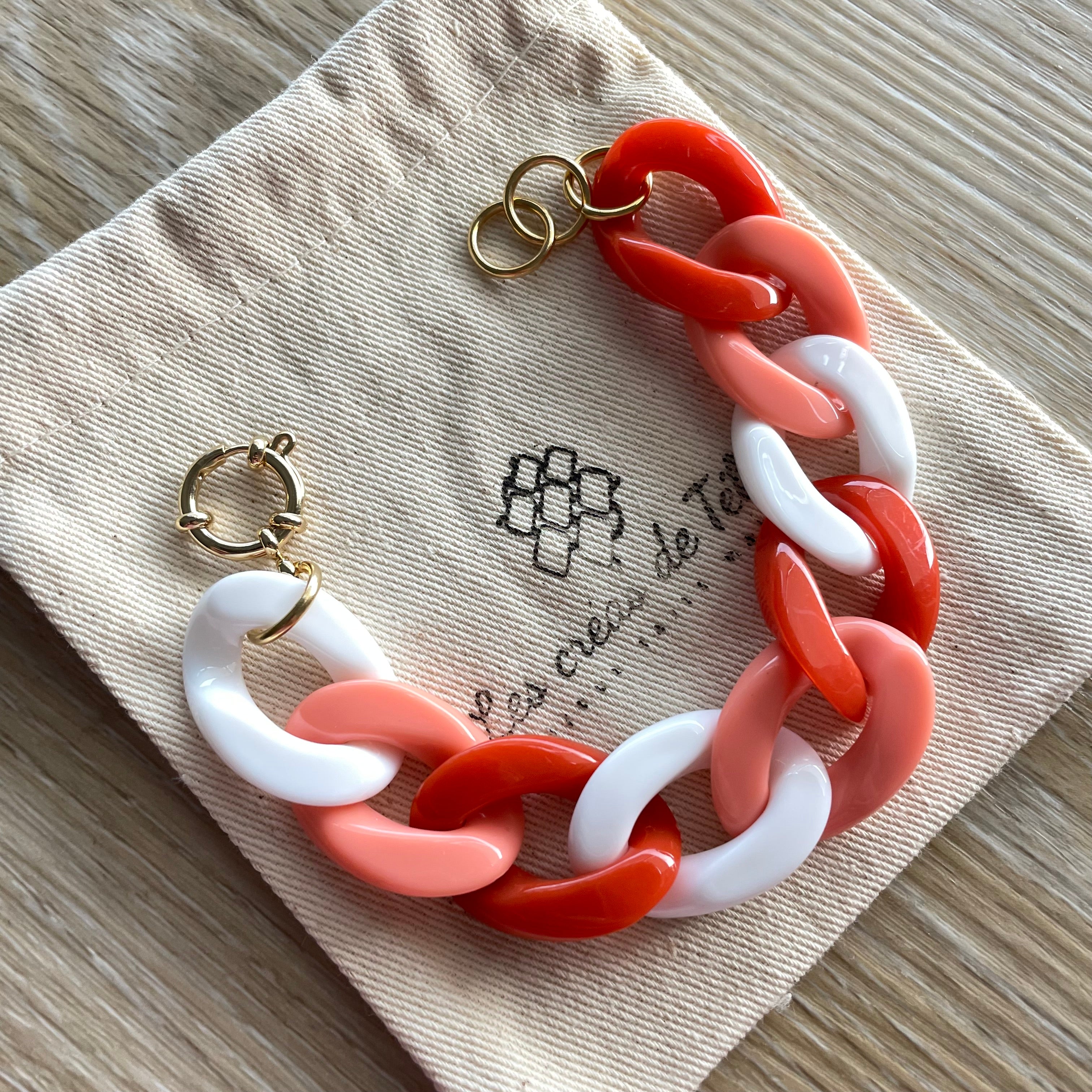 Bracelet tendance grosses mailles modèle Ohéa abricot, corail, violet