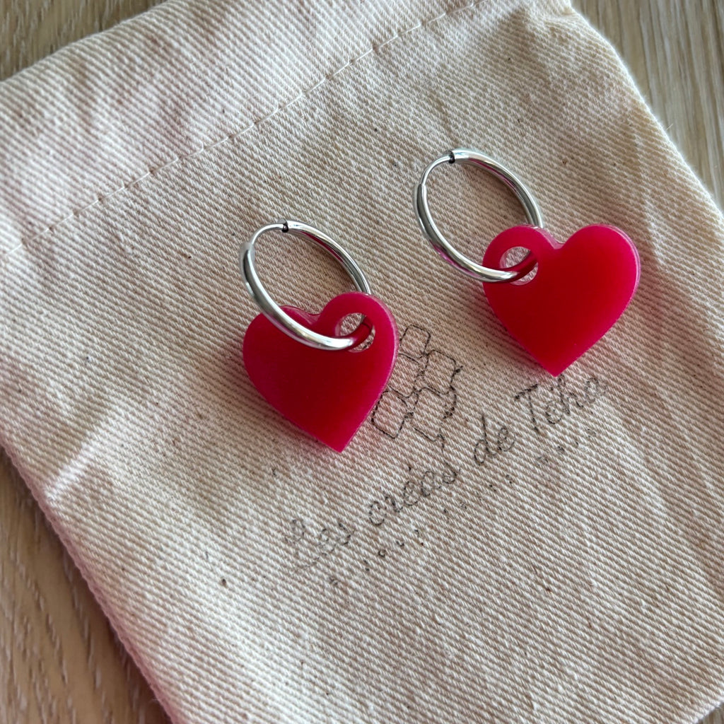 Pampilles interchangeables avec ou sans créoles modèle Amor Octobre rose