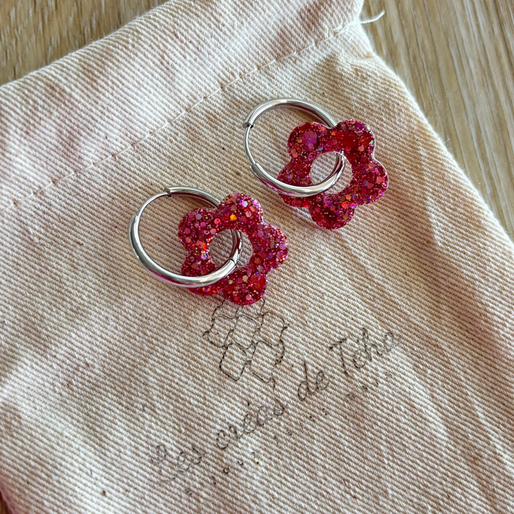 Pampilles interchangeables avec ou sans créoles modèle Flower Octobre rose