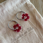 Pampilles interchangeables avec ou sans créoles modèle Flower Octobre rose
