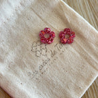 Pampilles interchangeables avec ou sans créoles modèle Flower Octobre rose